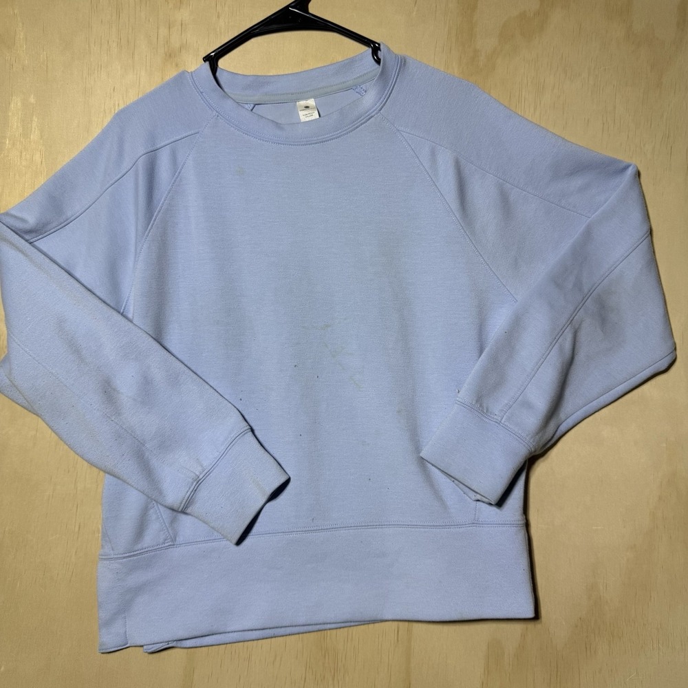 Yogalicious Light Blue Crewneck Sweatshirt Size S Oversized Pullover Athleisure